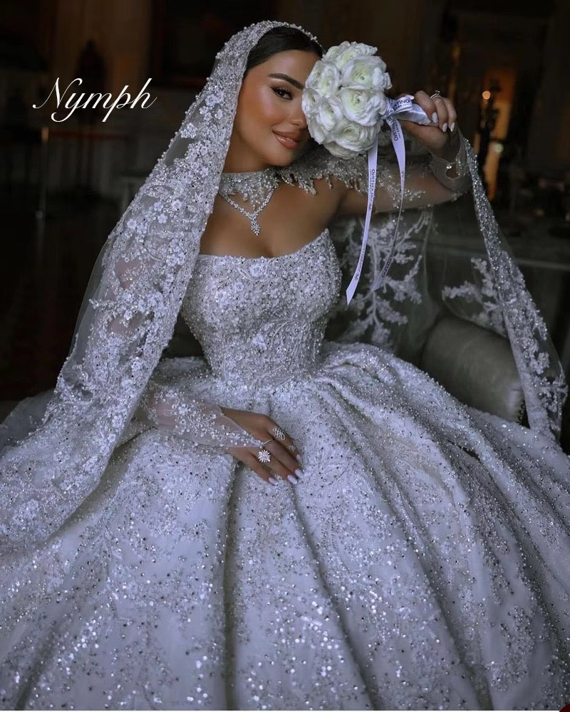 Copolymer Line - فستان زفاف مخصص بتصميم فستان الكرة،